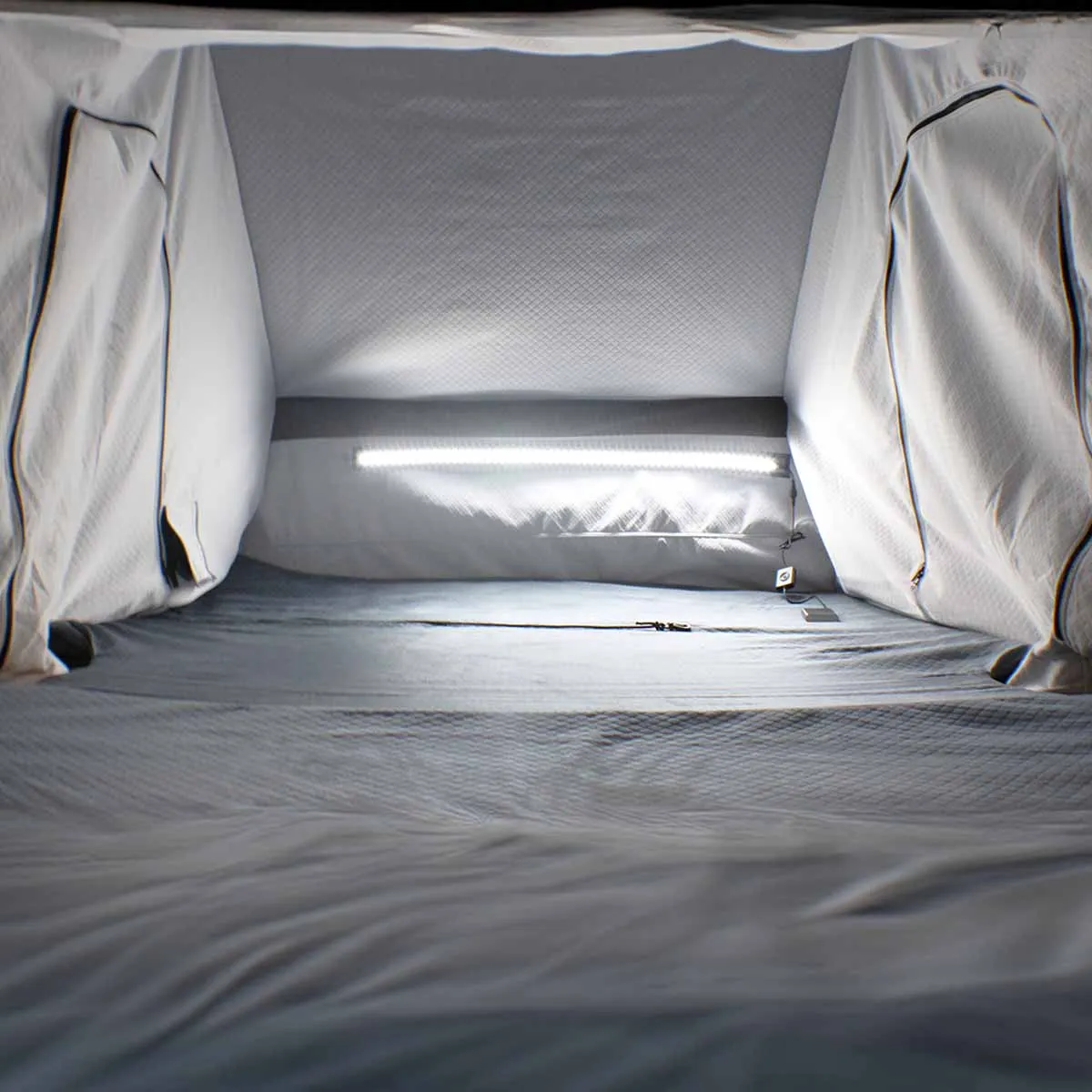 4 Privacy-first HD - Weather Cold Bushveld Specialized range Liner