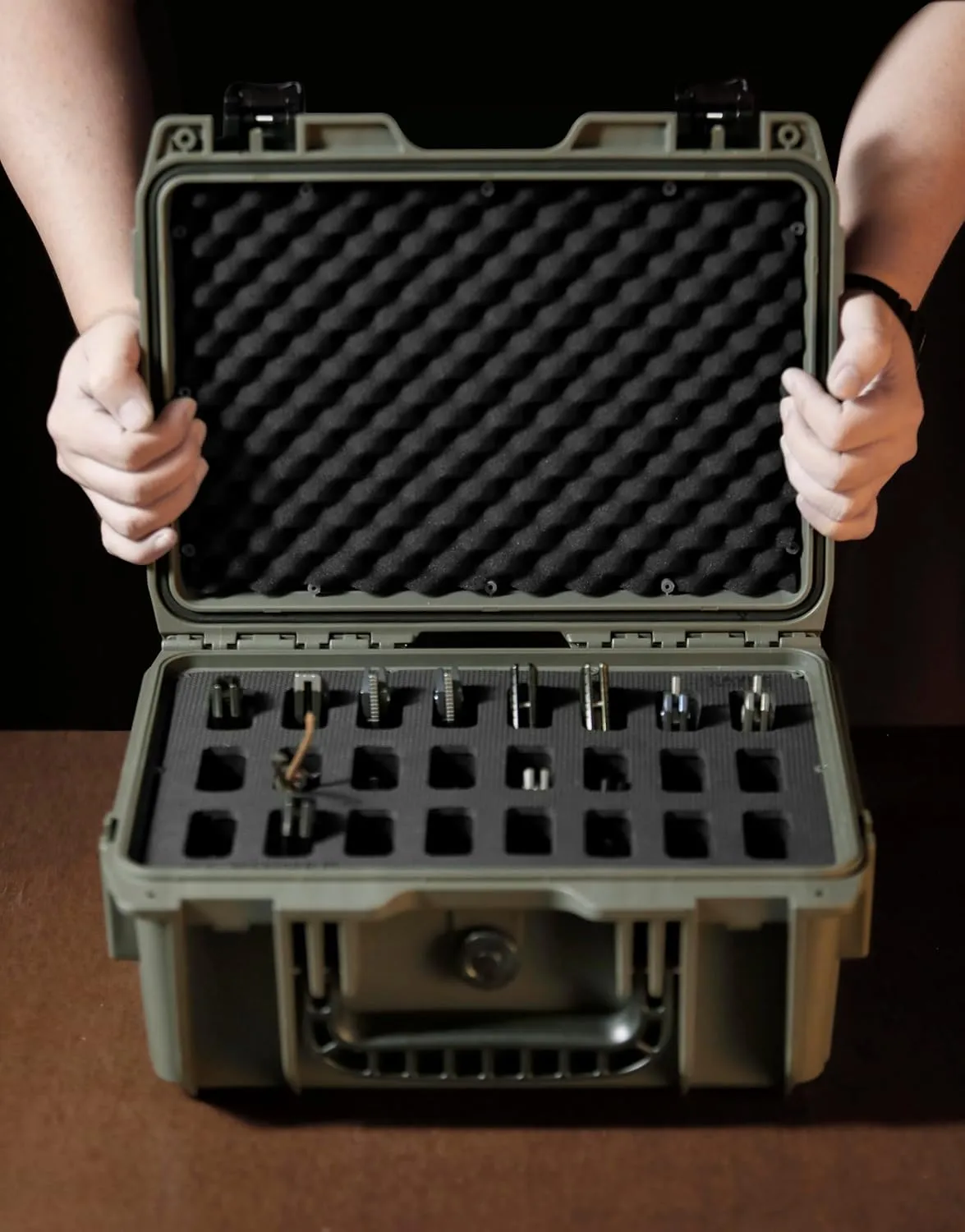 AC03 Sap Green Knife Case for 24 Folding Knives-IPX7 Waterproof Heavy Duty Pocket Knife Storage Hard Case Box Storage Organizer, Folding Knife Holder Collection Box