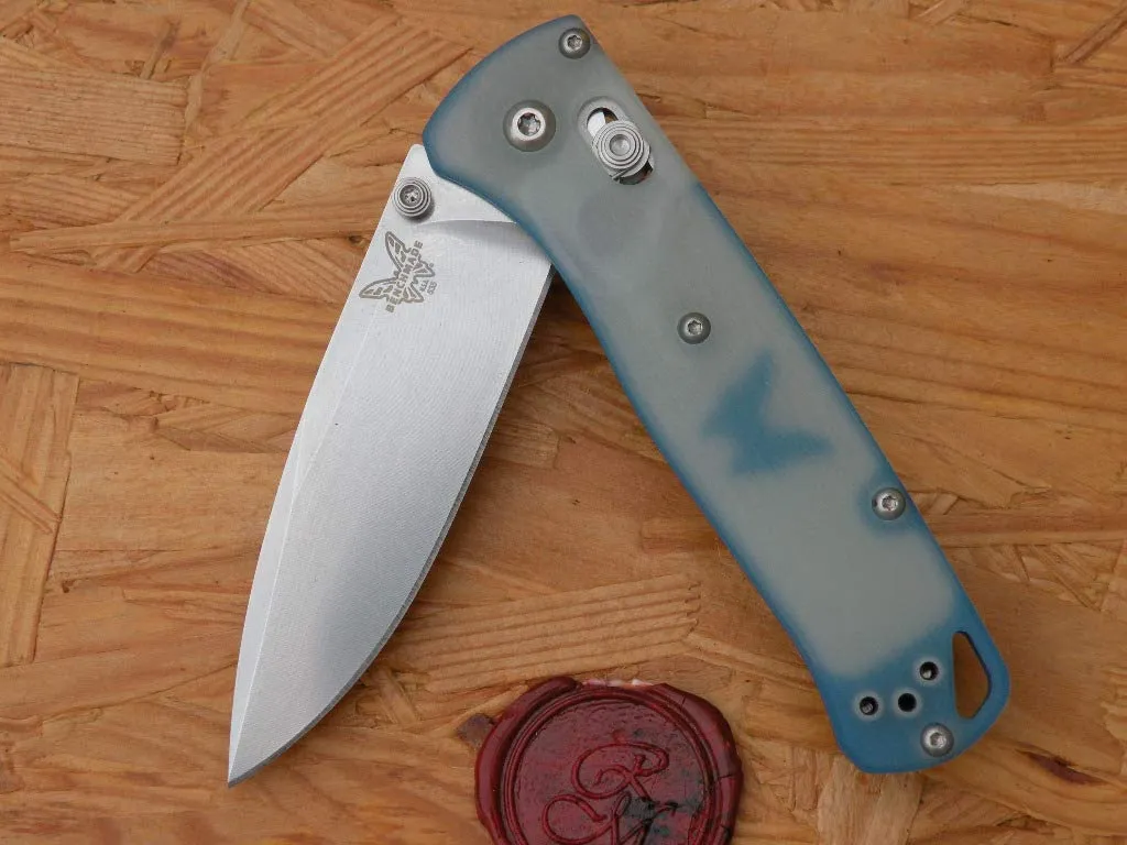Benchmade Bugout Limited Edition, AXIS, DROP POINT 535-1901 Knife