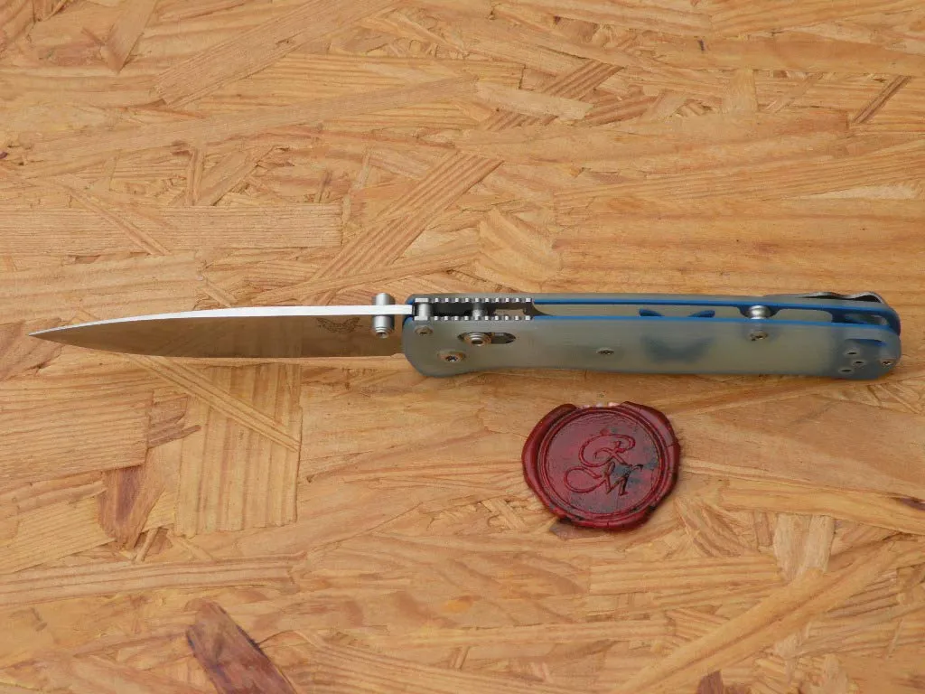 Benchmade Bugout Limited Edition, AXIS, DROP POINT 535-1901 Knife