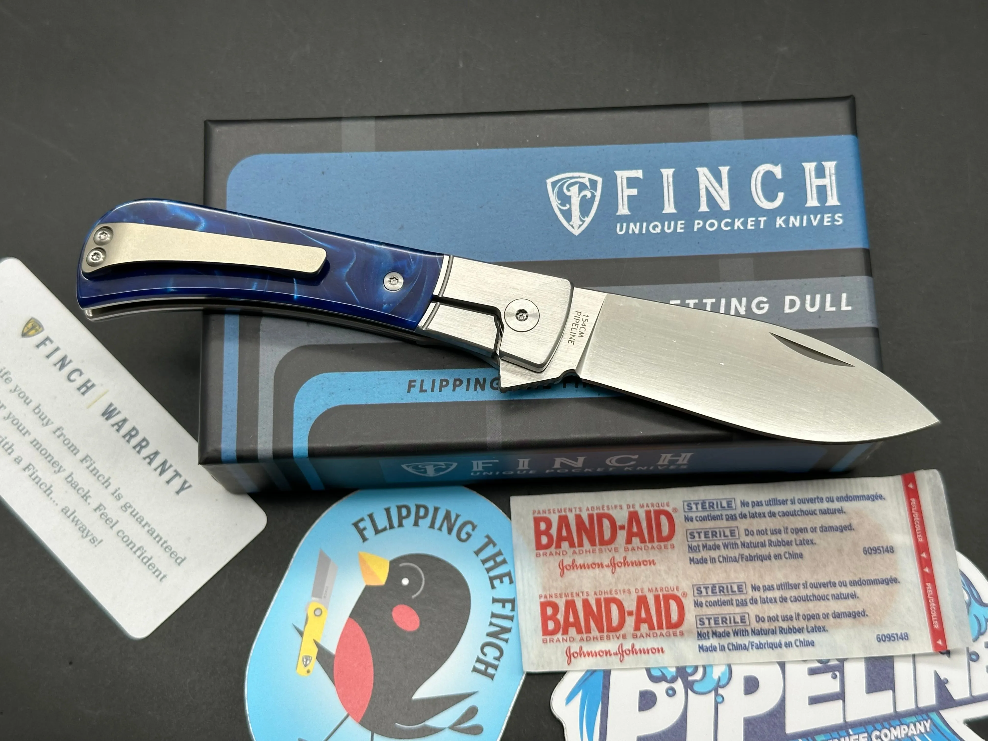 FINCH KNIFE CO PIPELINE FOLDING KNIFE DEEP OCEAN 154CM SATIN BLADE