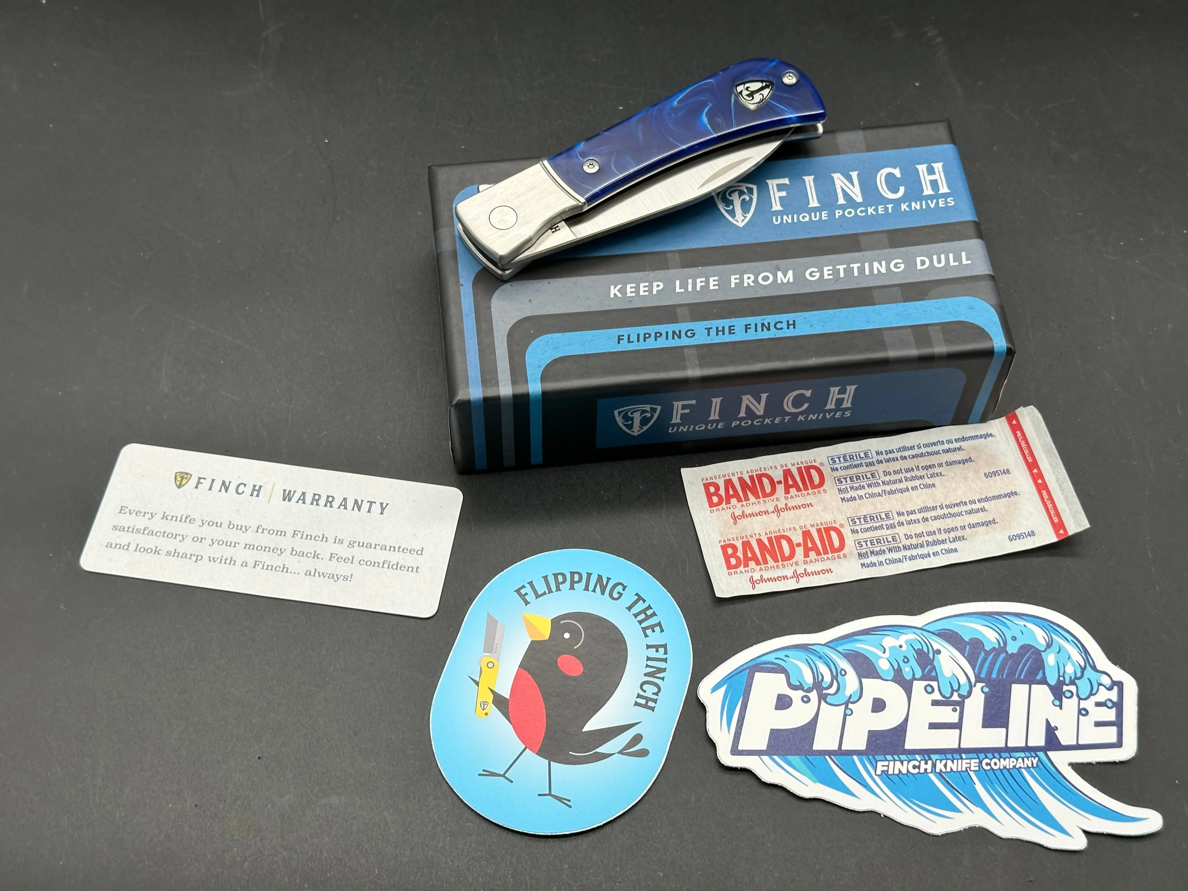 FINCH KNIFE CO PIPELINE FOLDING KNIFE DEEP OCEAN 154CM SATIN BLADE
