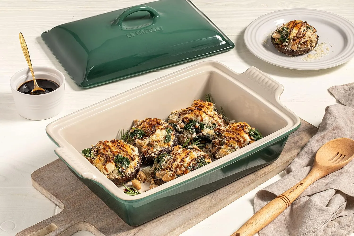 Le Creuset Stoneware Heritage Covered Rectangular Casserole, 4 qt., Peche