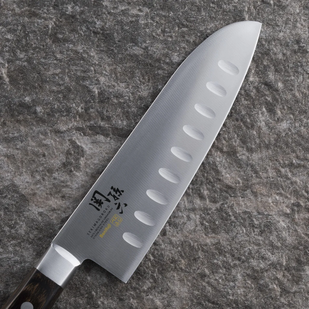 Shun Seki Magoroku Benifuji Scalloped Santoku 16.5cm
