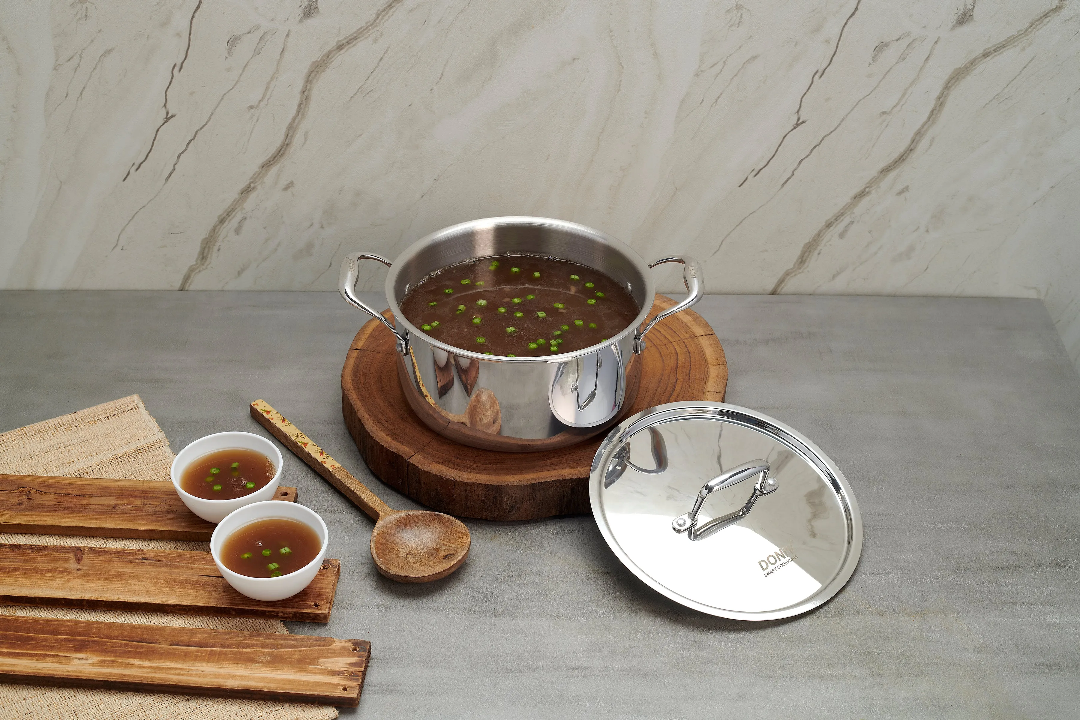 VINOD Doniv Titanium Triply Stainless Steel Sauce Pot with Cover 22 cms, Capacity 4.00 Liter