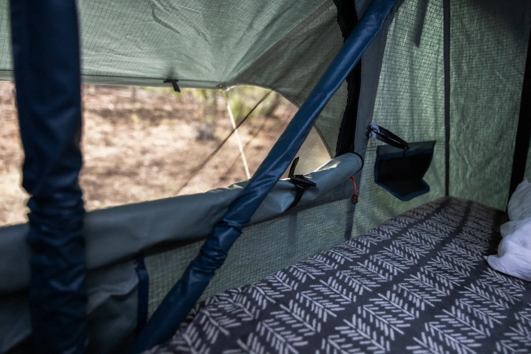 Weather-resistant Tent Vagabond Highly intuitive Lite The Rooftop