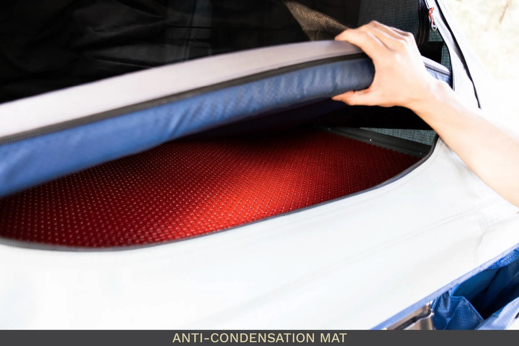 Weather-resistant Tent Vagabond Highly intuitive Lite The Rooftop
