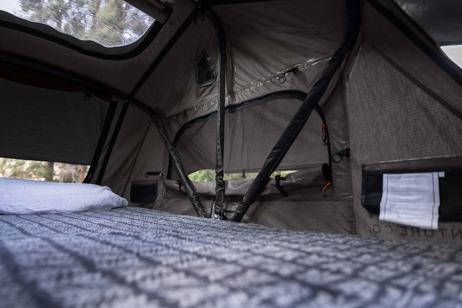 Weather-resistant Tent Vagabond Highly intuitive Lite The Rooftop