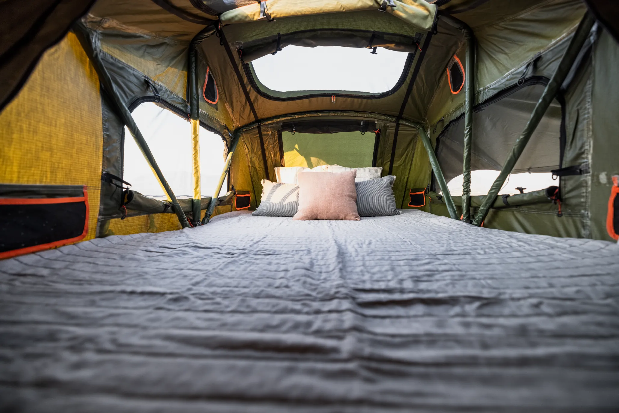 Weather-resistant Tent Vagabond Highly intuitive Lite The Rooftop